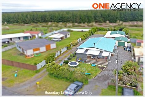 Photo of property in 2079 Tangimoana Road, Tangimoana, Palmerston North, 4473