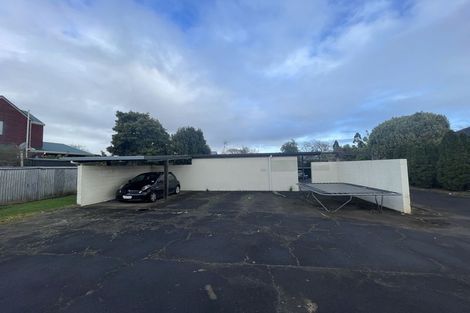 Photo of property in 2/21a Landscape Road, Papatoetoe, Auckland, 2025