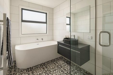 Photo of property in 16b Eltham Road, Blenheim, 7201