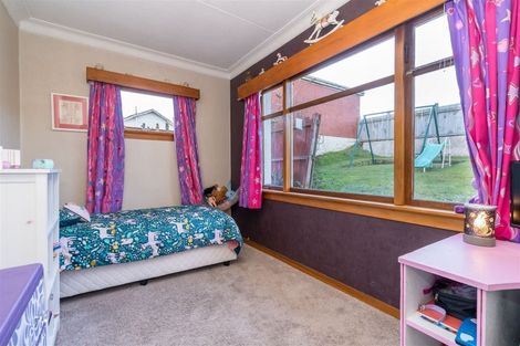 Photo of property in 66 Waldron Crescent, Green Island, Dunedin, 9018