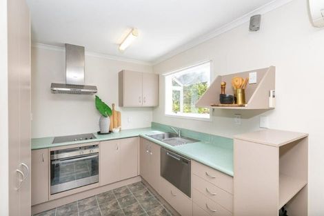 Photo of property in 35 Acacia Crescent, Glenview, Hamilton, 3206