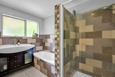 Photo of property in 25 Saxton Road, Upper Vogeltown, New Plymouth, 4310