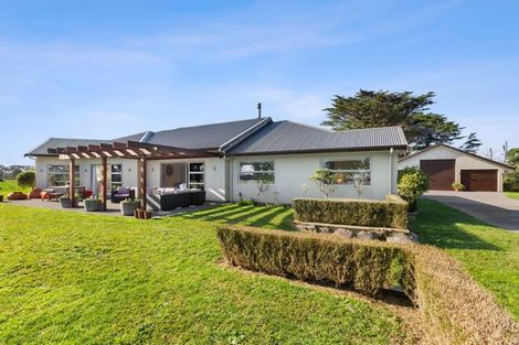 Photo of property in 177 Puniho Road, Warea, New Plymouth, 4381