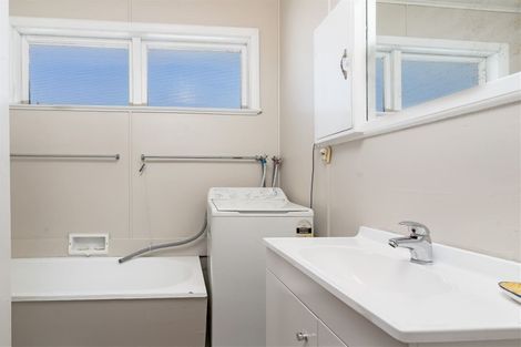 Photo of property in 32 Keir Crescent, Lansdowne, Masterton, 5810
