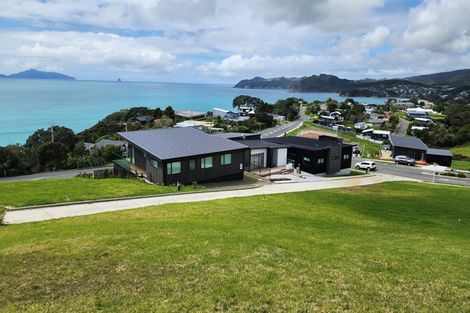 Photo of property in 8 Blue Moon Rise, Langs Beach, 0582