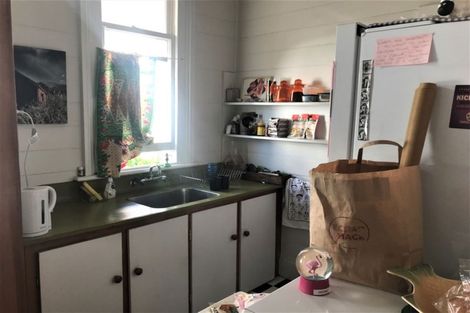 Photo of property in 38a Hereford Street, West End, Palmerston North, 4410