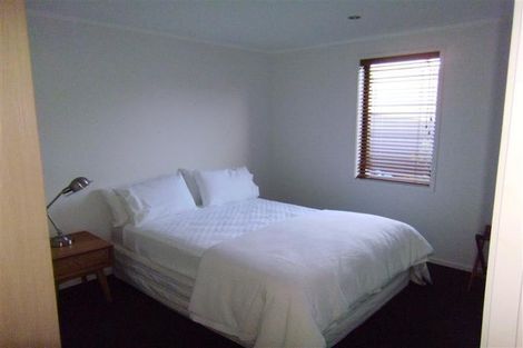 Photo of property in 9a-e Moulton Street, Moturoa, New Plymouth, 4310