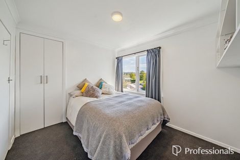 Photo of property in 9 Peel Place, Wainuiomata, Lower Hutt, 5014