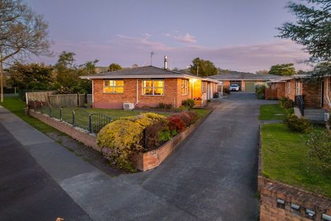 Photo of property in 1/154 Te Mata Road, Havelock North, 4130