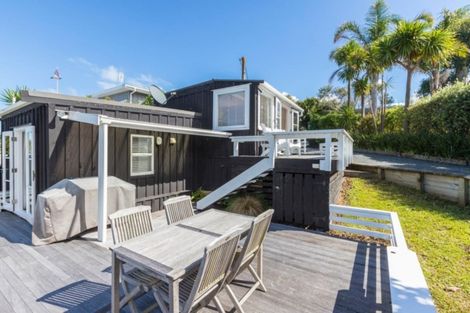 Photo of property in 11 Pigeon Place, Tawharanui Peninsula, Warkworth, 0986
