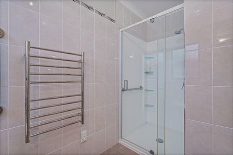 Photo of property in 29 Wells Place, Whitianga, 3510