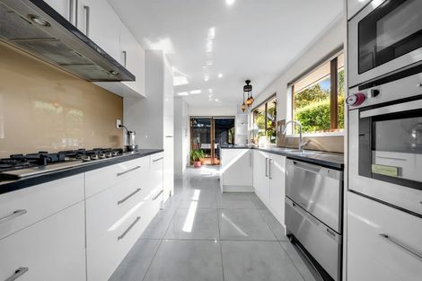 Photo of property in 40 Jandell Crescent, Bucklands Beach, Auckland, 2014