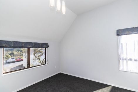 Photo of property in Lynster Mews, 10c Standen Street, Karori, Wellington, 6012