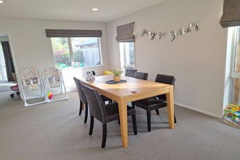 Photo of property in 27 Mokihi Gardens, Hillmorton, Christchurch, 8024