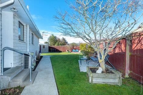 Photo of property in 21 Te Maru Place, Redwood, Christchurch, 8051