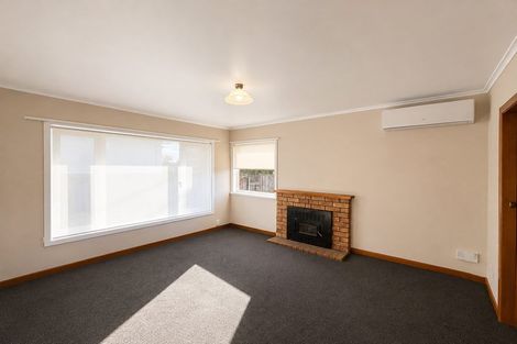 Photo of property in 13 Tiki Street, New Lynn, Auckland, 0600