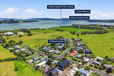 Photo of property in 44 Wellesley Road, Mangere Bridge, Auckland, 2022