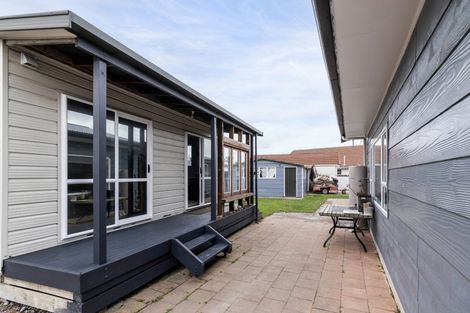 Photo of property in 16 Lanark Crescent, Tamatea, Napier, 4112