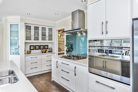 Photo of property in 21 Jade Lane, Paraparaumu, 5032