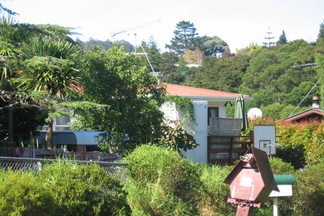 Photo of property in 23 Willowbrook Place, Titirangi, Auckland, 0604