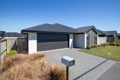 Photo of property in 6 Blackbird Way, Rolleston, 7614
