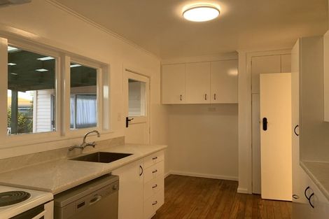 Photo of property in 10 Murphy Road, Taradale, Napier, 4112