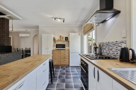 Photo of property in 145 Foremans Road, Islington, Christchurch, 8042