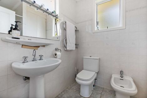 Photo of property in 83 Hendry Avenue, Hillsborough, Auckland, 1042