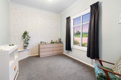 Photo of property in 37 Clifford Street, Dalmore, Dunedin, 9010