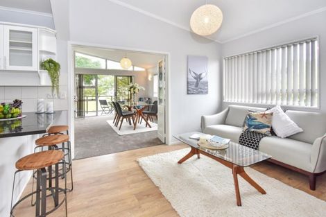 Photo of property in 31 Domain Road, Weymouth, Auckland, 2103
