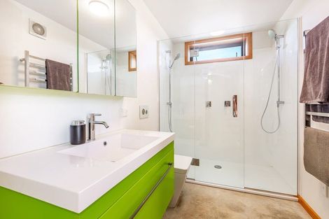 Photo of property in 80 Southernthread Road, Brooklyn, Wellington, 6021