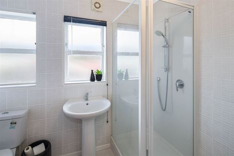 Photo of property in 1/20 Frankmoore Avenue, Johnsonville, Wellington, 6037