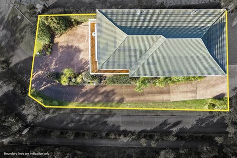 Photo of property in 1/98 Park Rise, Campbells Bay, Auckland, 0630