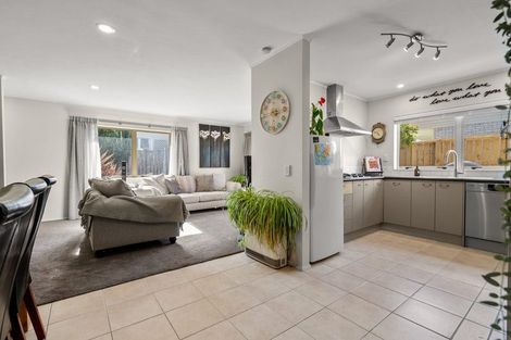 Photo of property in 86b Moore Street, Leamington, Cambridge, 3432