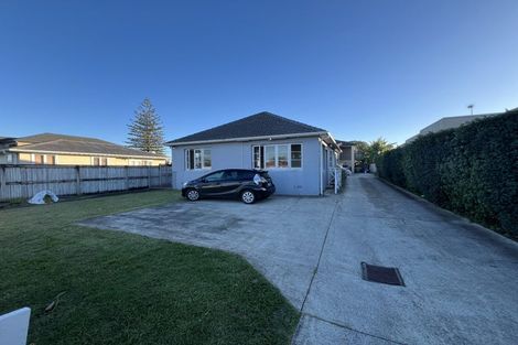 Photo of property in 9 Waterview Road, Favona, Auckland, 2024