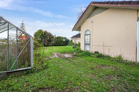 Photo of property in 17 Palm Grove Drive, Western Heights, Hamilton, 3200