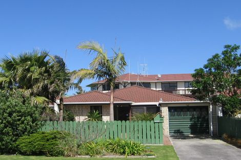 Photo of property in 1b Taylor Road, Papamoa Beach, Papamoa, 3118