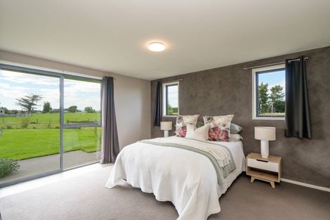 Photo of property in 239 Pomona East, Makarewa, Invercargill, 9876