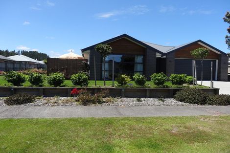 Photo of property in 6 Ashley Drive, Paroa, Greymouth, 7805