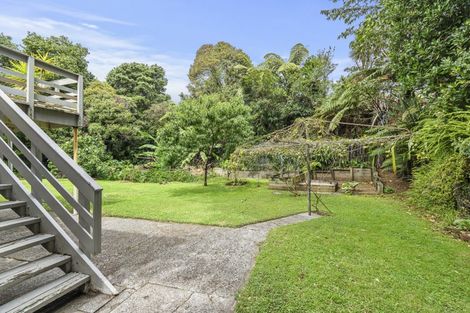 Photo of property in 52 Pitcairn Street, Oakura, 4314