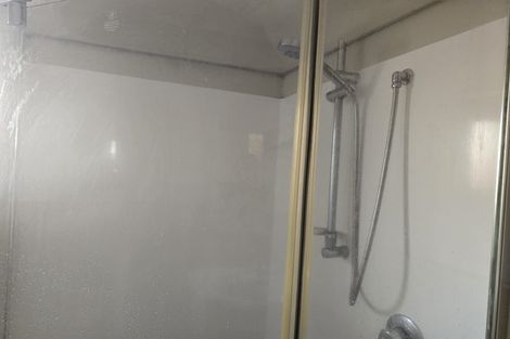 Photo of property in 85 Cobham Crescent, Kelston, Auckland, 0602