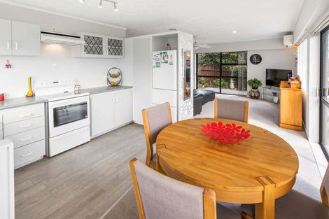 Photo of property in 15a Hairini Street, Hairini, Tauranga, 3112