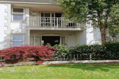 Photo of property in 21 Mt Lebanon Lane, Henderson, Auckland, 0612