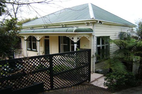 Photo of property in 20 Rawene Road, Birkenhead, Auckland, 0626