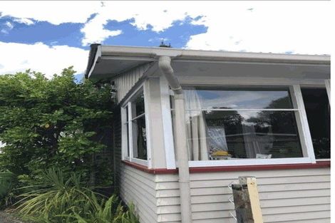 Photo of property in 43 Wharf Road, Te Atatu Peninsula, Auckland, 0610