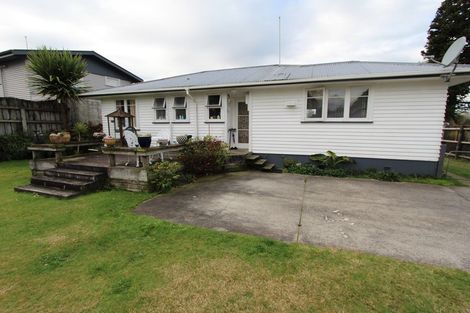 Photo of property in 100 Elizabeth Drive, Tokoroa, 3420