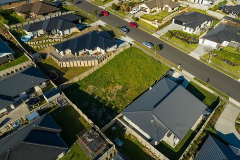 Photo of property in 18 Ballintoy Park Drive, Welcome Bay, Tauranga, 3175
