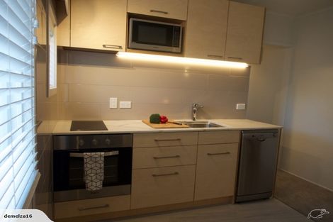 Photo of property in 80 Ngataringa Road, Devonport, Auckland, 0624