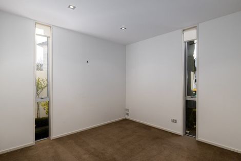 Photo of property in 3 Church Lane, Merivale, Christchurch, 8014