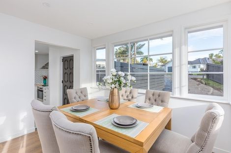 Photo of property in 1/48 Philomel Crescent, Bayswater, Auckland, 0622